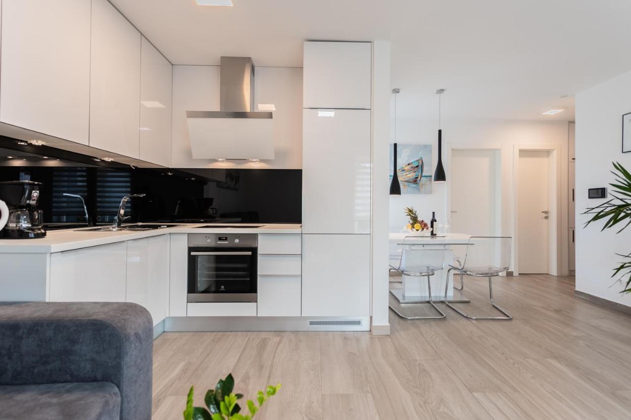 New Modern Apartment "Marjan" Podstrana Luaran gambar